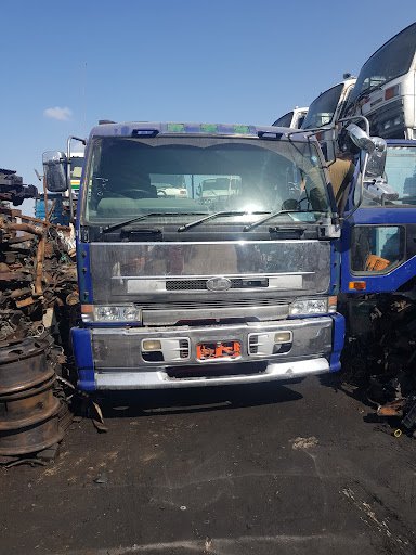 KHALEEJ AL ABYAZ TRUCK USED AUTO SPARE PARTS LLC NISSAN UD TRUCKS AND USED SPARE PARTS