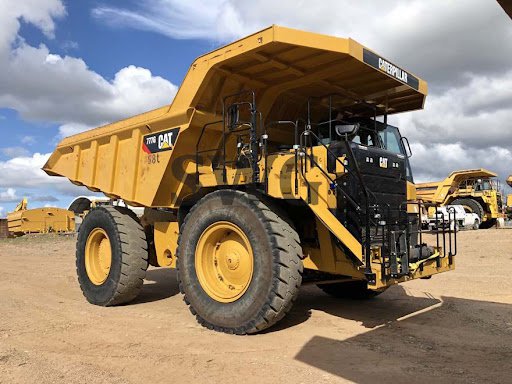 Southwest Middle East- Pipelayers for Sale - Heavy Equipment for Rental, Excavators, Dozers, Off highway trucks