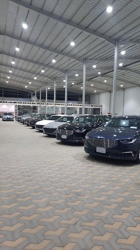 معرض متعب للسیارات