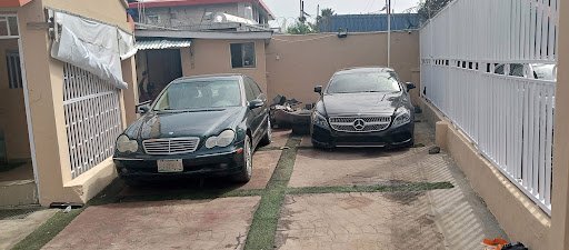 De Feon Automobiles