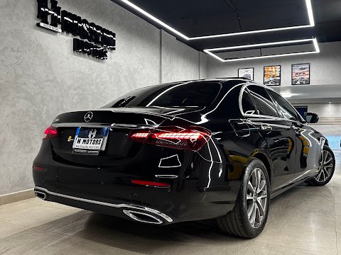 HUSSEINI MOTORS