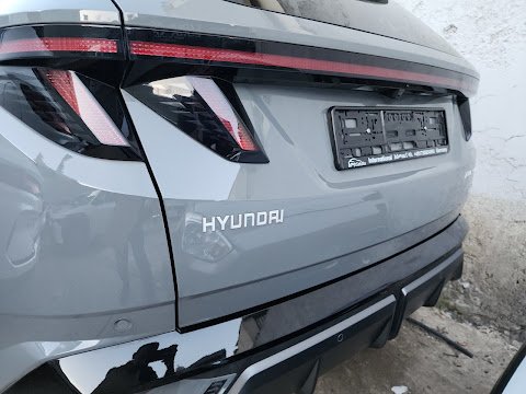 Luna Car Sale