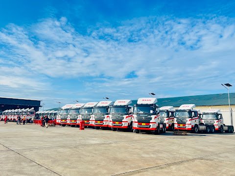 SHACMAN TRUCKS AND SPARES TANZANIA