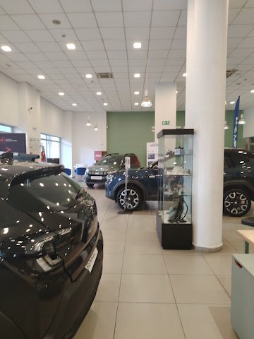 Dacia - M-Automotiv Sidi Othmane
