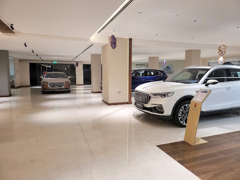 Hongqi Showroom Azaiba Muscat - هونشي صالة عرض مسقط