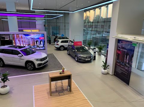 Premium Motors Oman (Volkswagen Showroom)