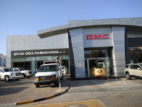 GMC Showroom Ghubra. MARH, صالة عرض جي أم سي الغبرة