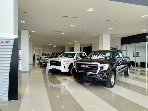 GMC Qatar Showroom - Mannai Autos