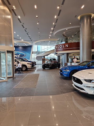 Ford Showroom - Al Mana Motors Co