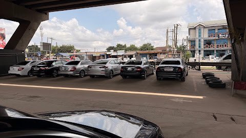 REK Star Motors