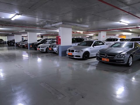 RS MOTORS