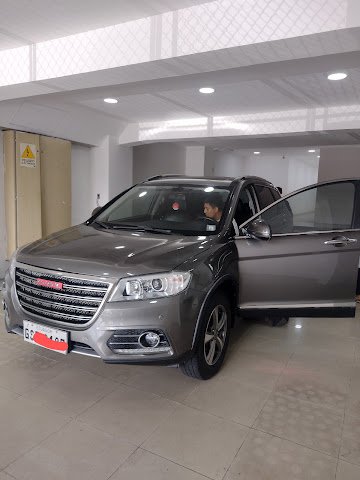 Automotors - Arosemena