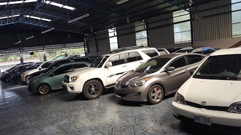 Autos Majoma