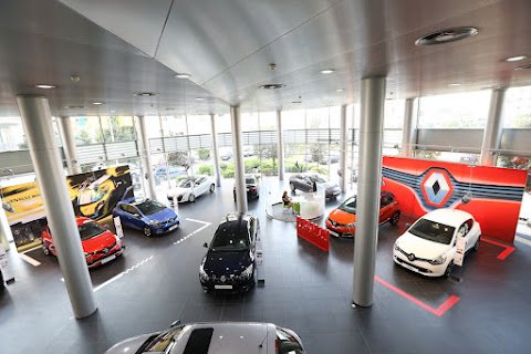 Renault Lebanon, BASSOUL HENEINE SAL, Showroom, Sed El Bauchrieh