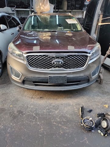 غانم الشوفي لقطع غيار السيارات الكورية المستعملة Ghanim Al shoufy korean Used Auto Spare Parts