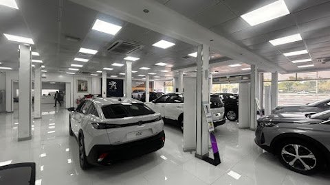 Peugeot Abu Dhabi - Omeir Bin Youssef & Sons LLC
