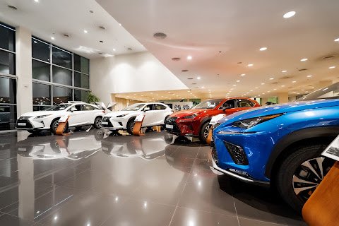 Lexus Almaty