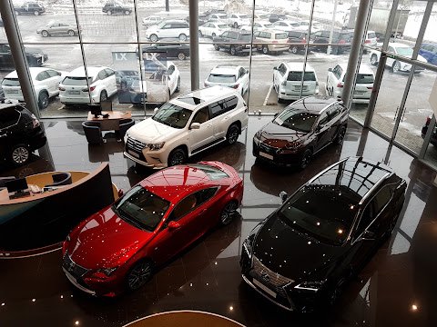 РОЛЬФ Ясенево Lexus