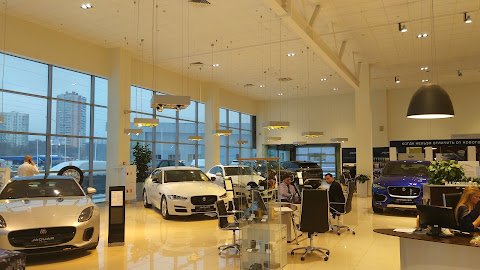 Land Rover Рольф Ясенево